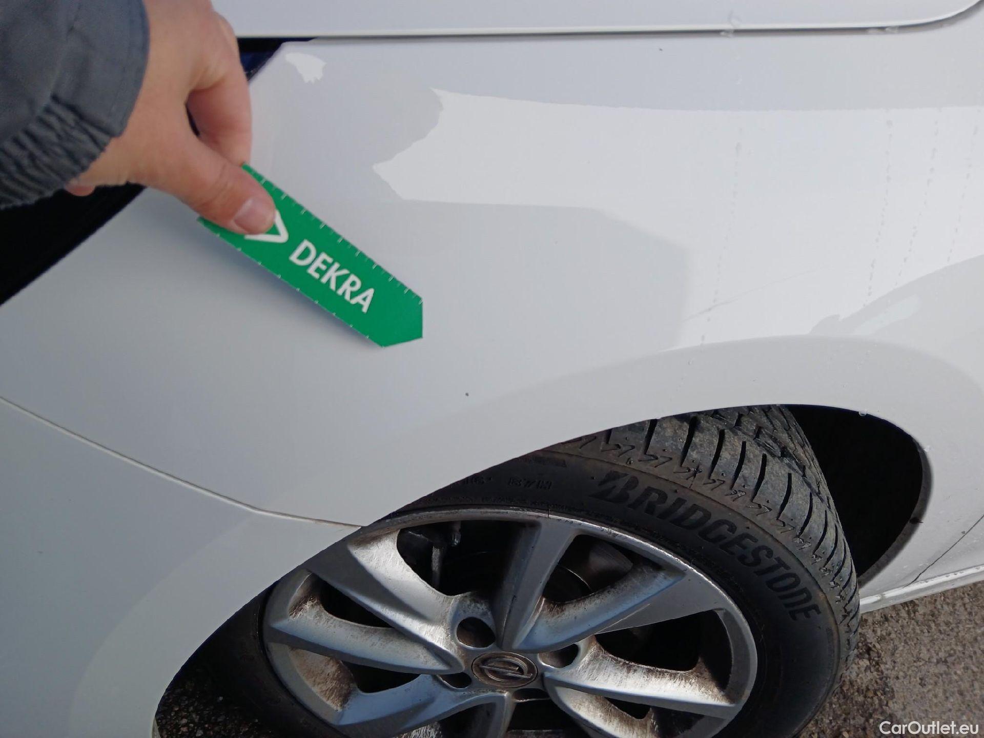  Opel  Corsa OPEL  / 2019 / 5P / berlina con portón 1.2T XHL 74kW (100CV) Elegance #11