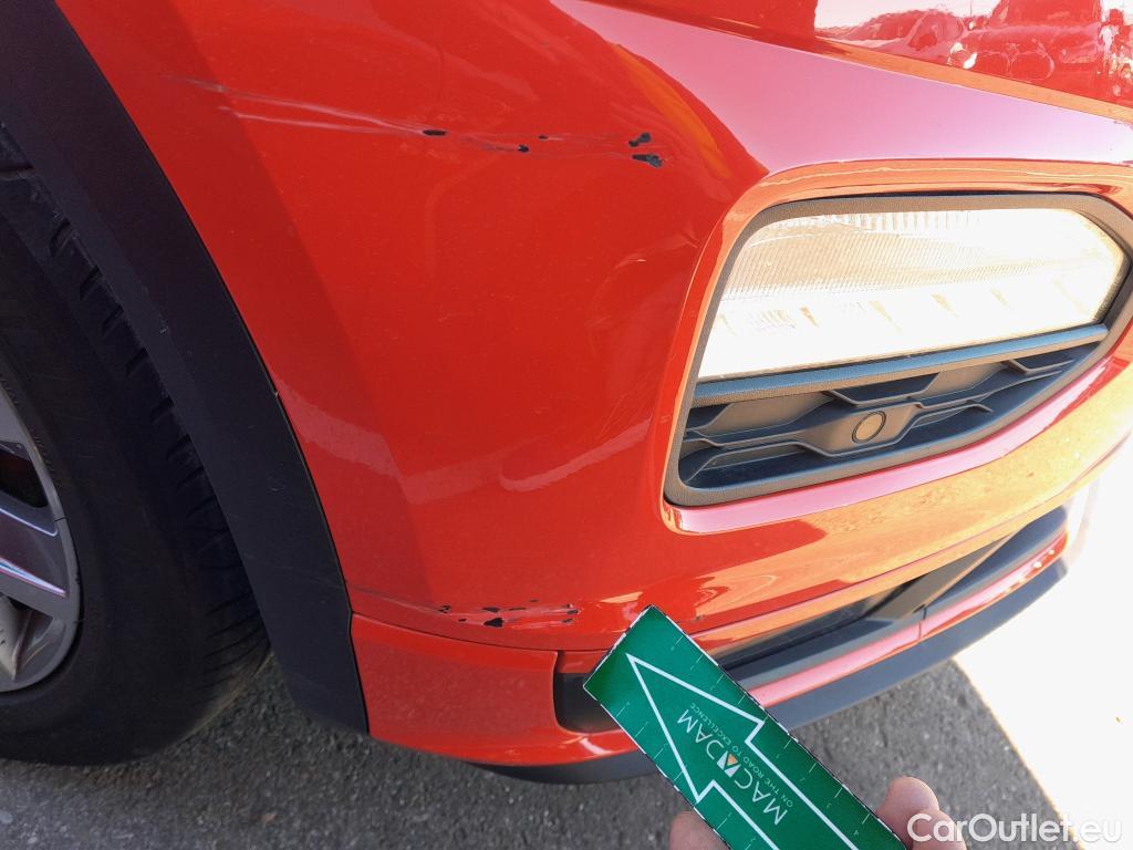  Volkswagen  T-ROC VOLKSWAGEN  / 2017 / 5P / todoterreno Advance R-Line 1.0 TSI 81kW (110CV) #8