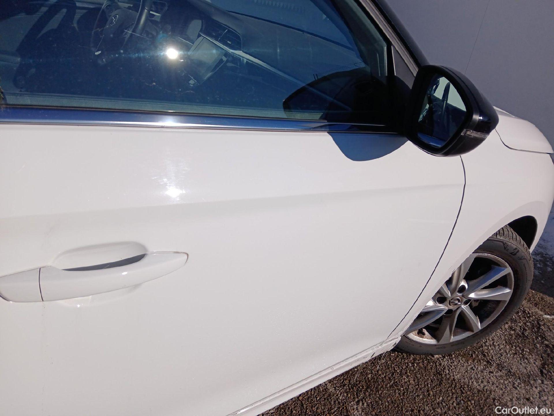  Opel  Corsa OPEL  / 2019 / 5P / berlina con portón 1.2T XHL 74kW (100CV) Elegance #22