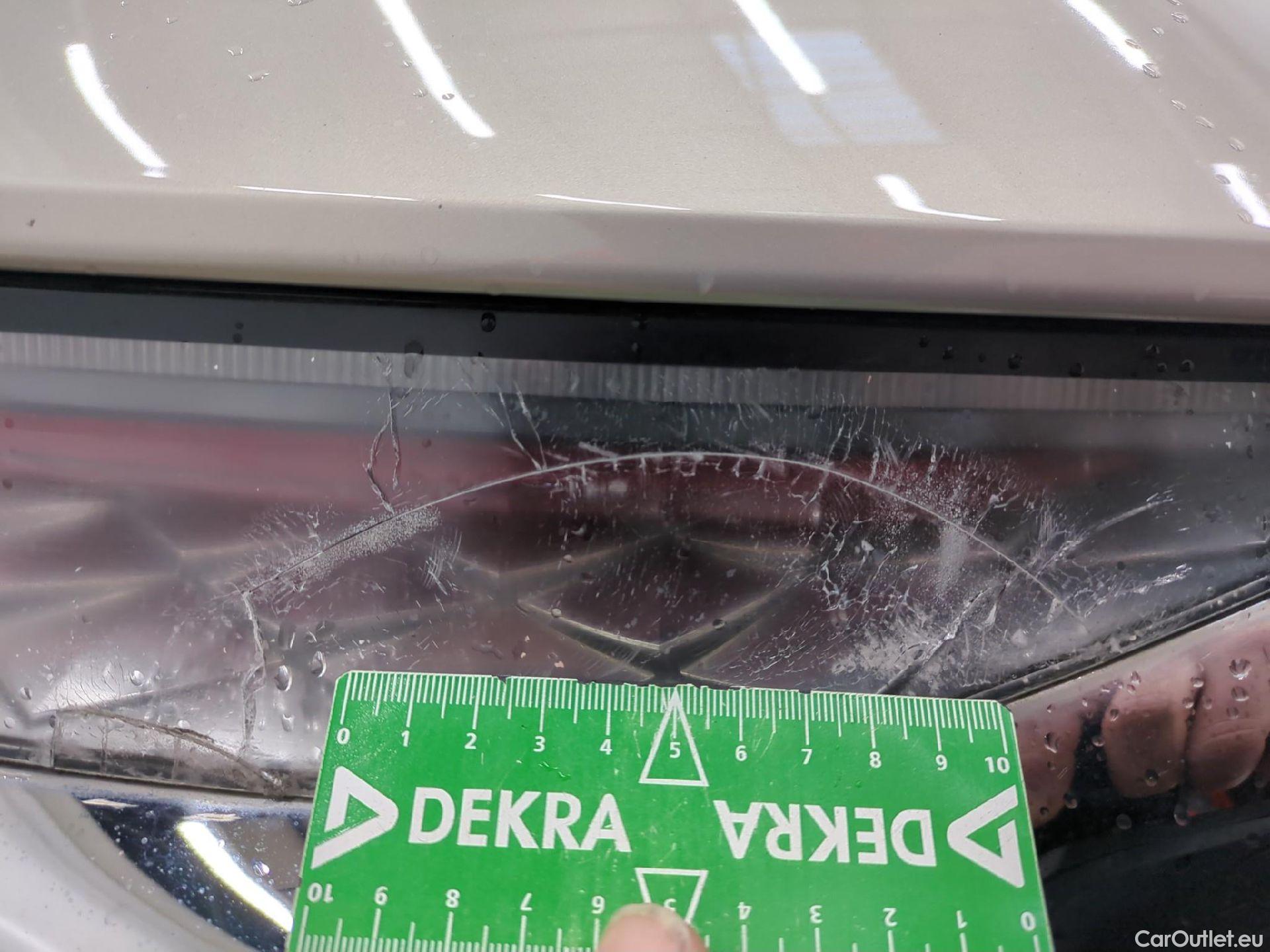  DS  DS7 DS DS 7 Crossback / 2017 / 5P / SUV E-TENSE 225 BASTILLE + #28