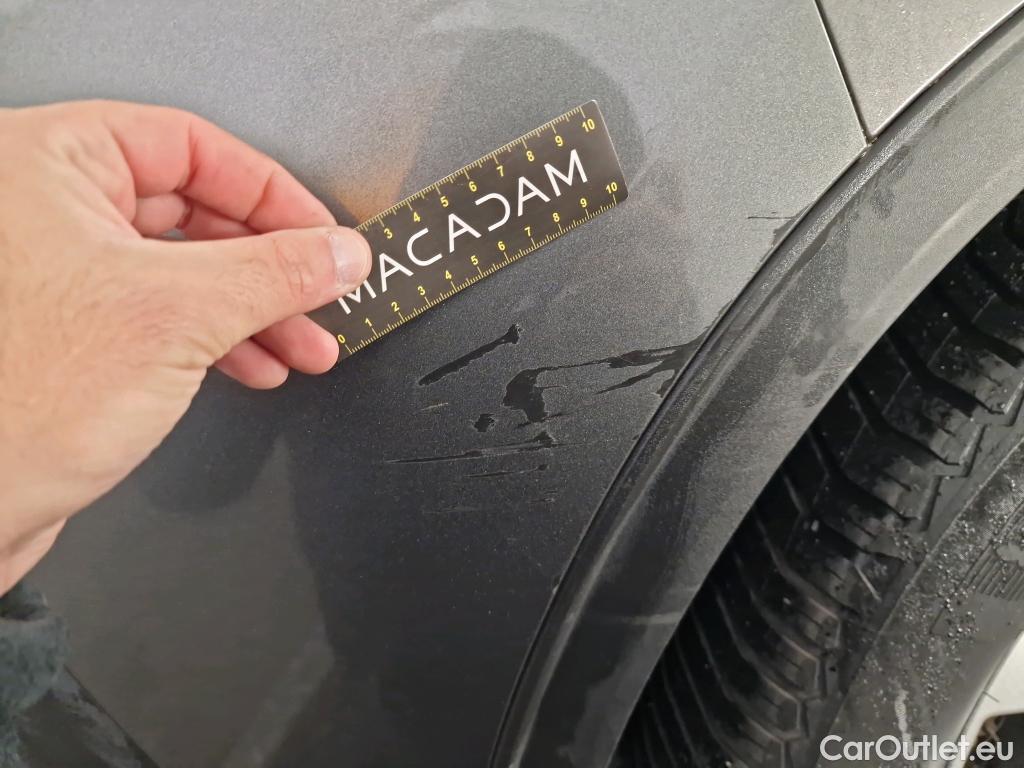  Ford  Kuga FORD  / 2019 / 5P / SUV 2.5 Dur 225 hybrid PHEV Pshift Titanium #19