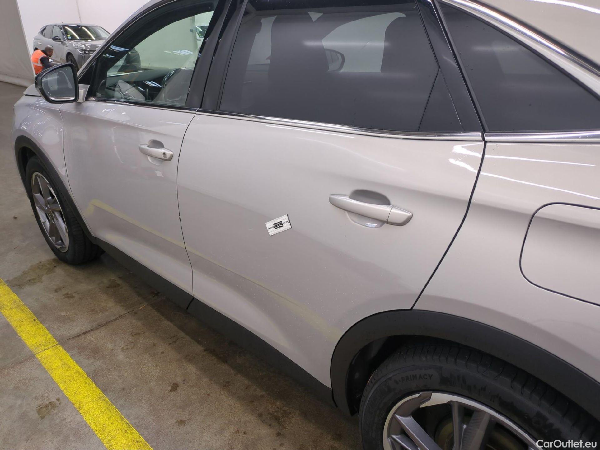  DS  DS7 DS DS 7 Crossback / 2017 / 5P / SUV E-TENSE 225 BASTILLE + #23