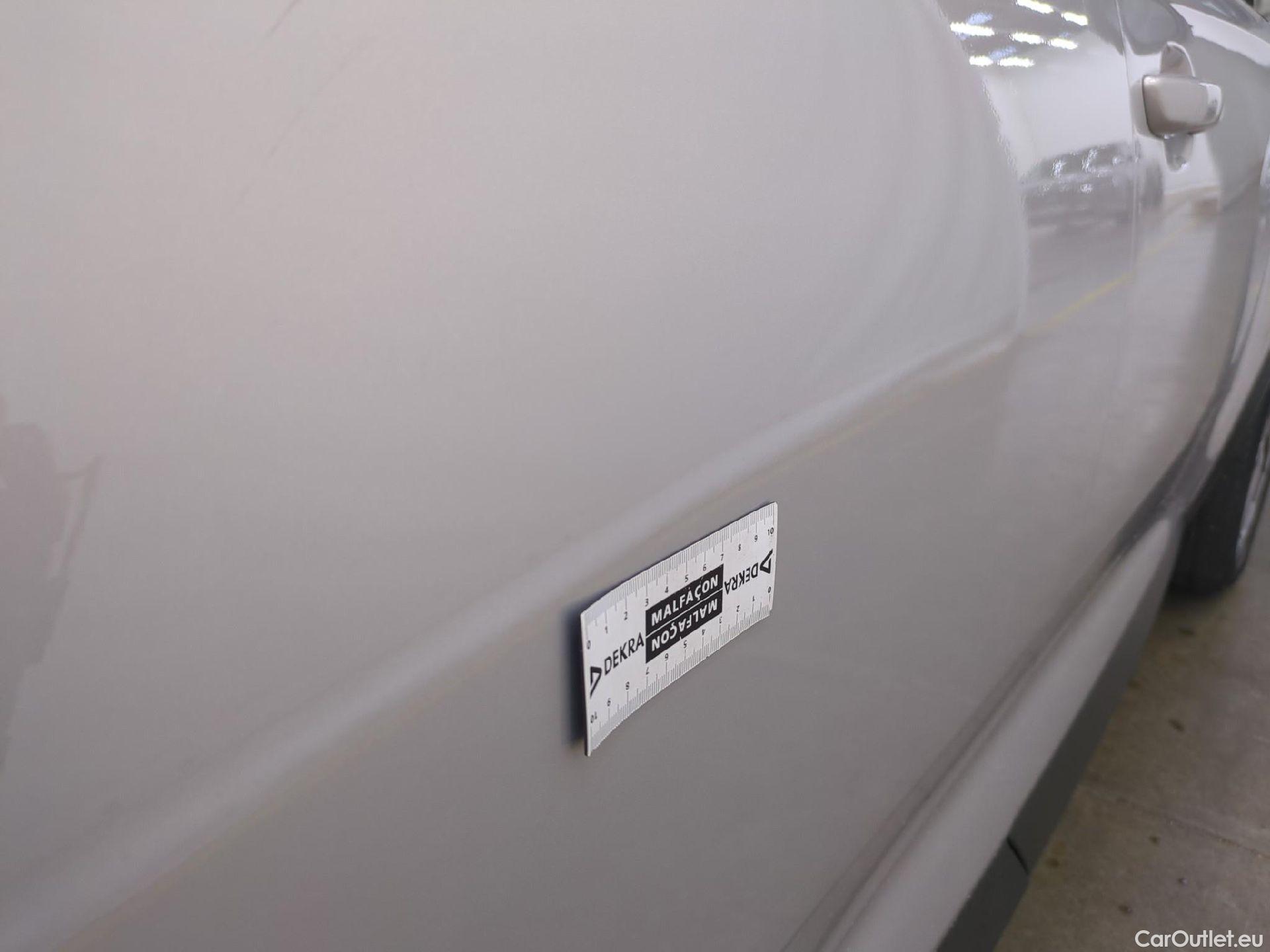  DS  DS7 DS DS 7 Crossback / 2017 / 5P / SUV E-TENSE 225 BASTILLE + #30