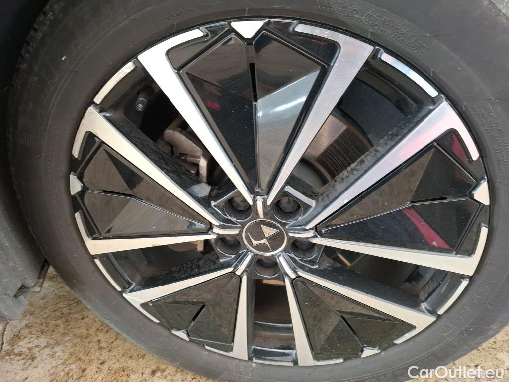  DS  DS7 DS DS 7  2022  5P  SUV ETENSE 225 RIVOLI #53