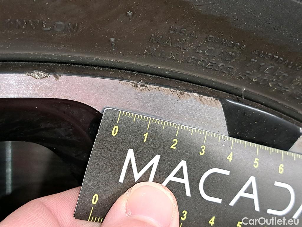  KIA  XCeed KIA  / 2019 / 5P / Crossover 1.6 GDI ISG ISG PHEV ACTIVE BUS DCT6 #21