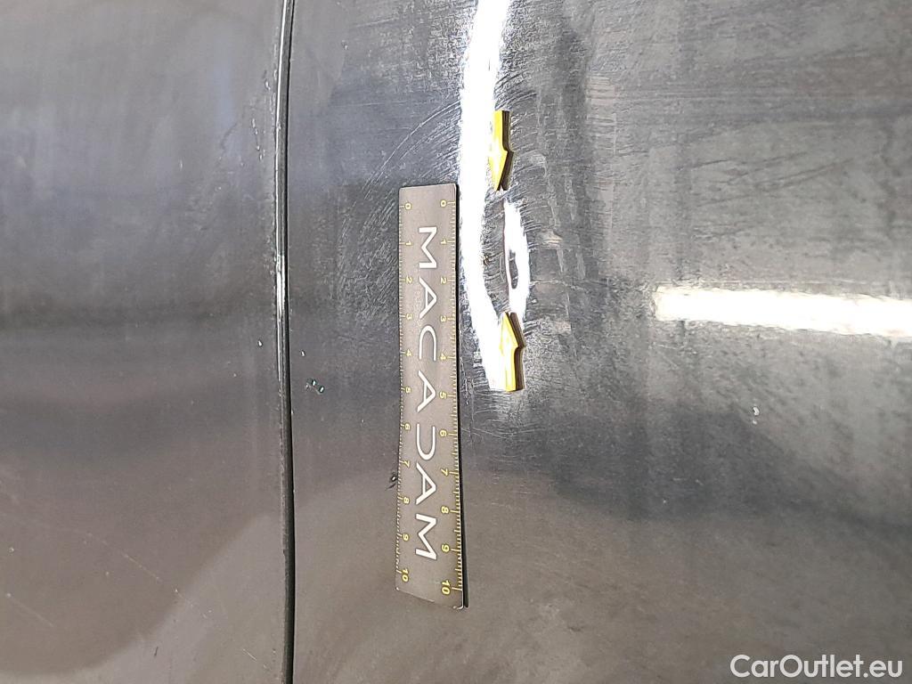  KIA  XCeed KIA  / 2019 / 5P / Crossover 1.6 GDI ISG ISG PHEV ACTIVE BUS DCT6 #38