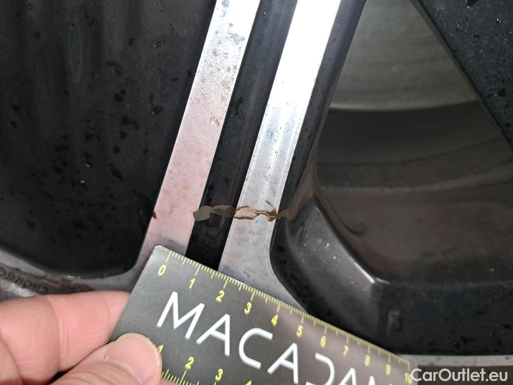  KIA  XCeed KIA  / 2019 / 5P / Crossover 1.6 GDI ISG ISG PHEV ACTIVE BUS DCT6 #29