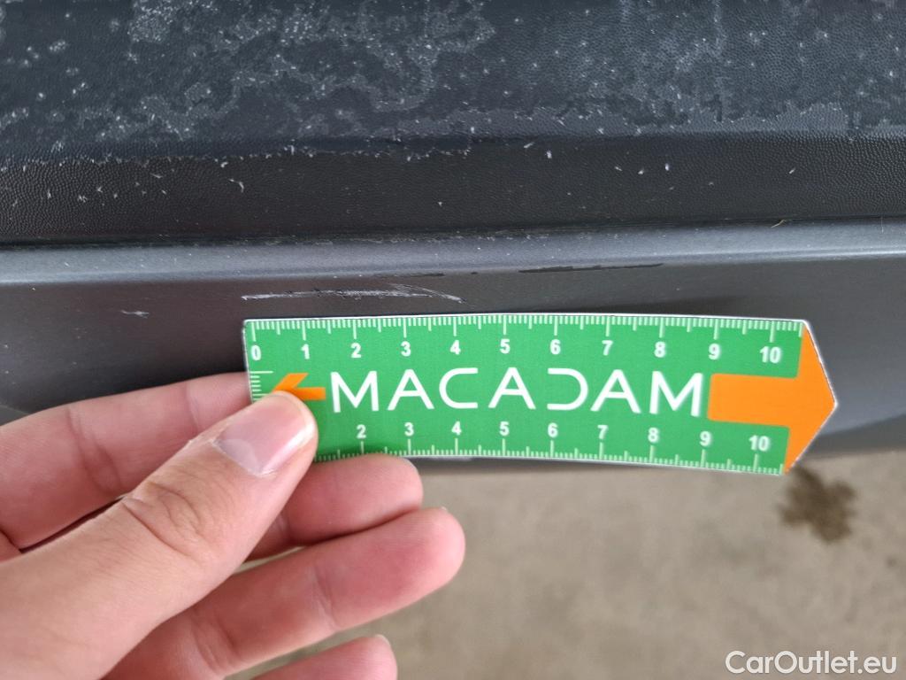  Renault  Arkana RENAULT  / 2021 / 5P / SUV R.S. Line TCe 160 EDC FAP - 21B #4