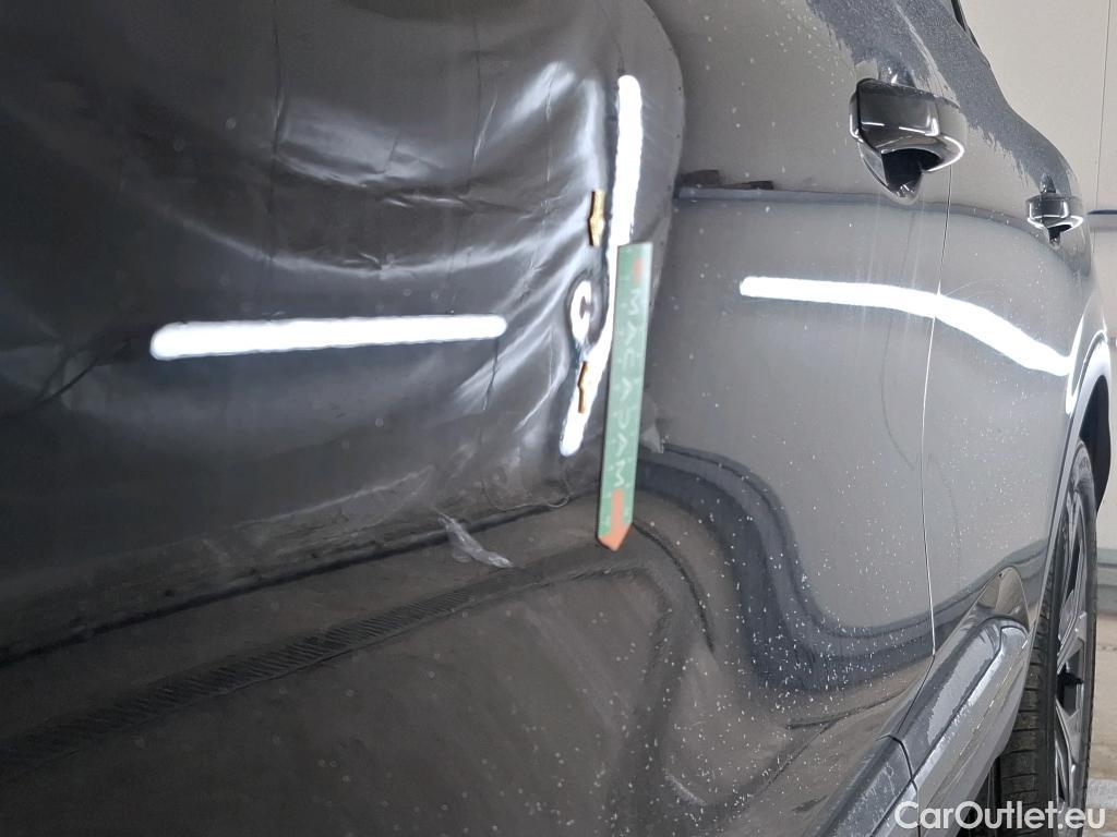  Renault  Arkana RENAULT  / 2021 / 5P / SUV R.S. Line TCe 160 EDC FAP - 21B #2