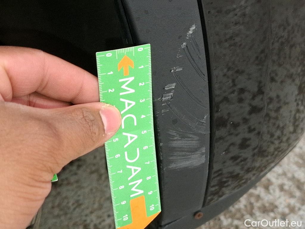  Tesla  Model Y TESLA  / 2020 / 5P / SUV Grande Autonomie Dual-Motor AWD #34