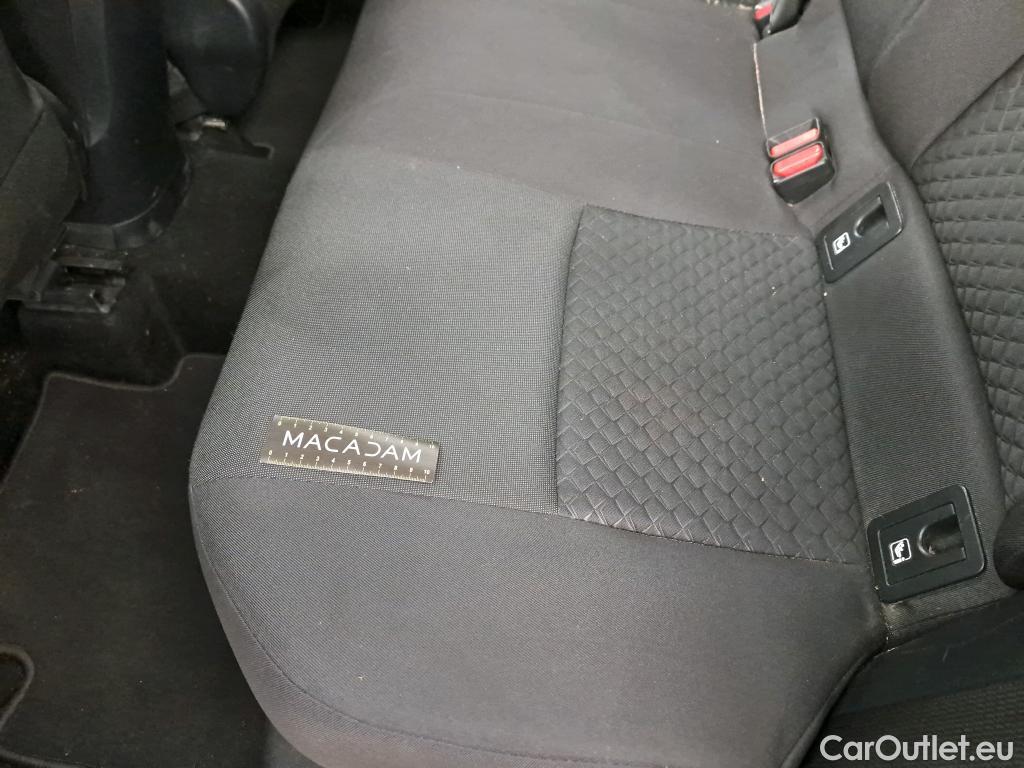  Toyota  C-HR TOYOTA  / 2016 / 5P / SUV 1.8 HYBRIDE 122 DYNAMIC BUSINESS #9