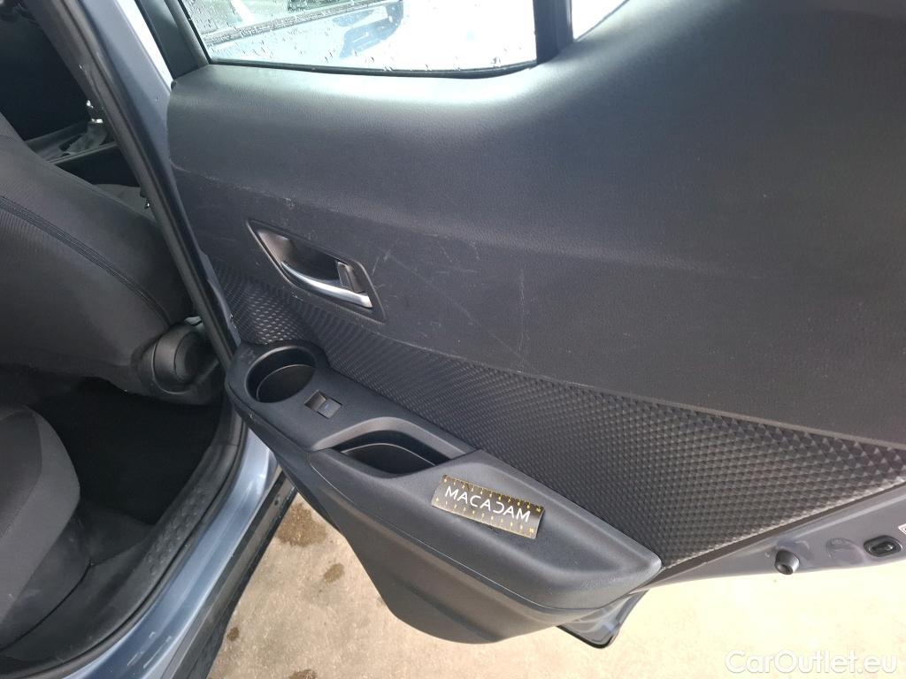  Toyota  C-HR TOYOTA  / 2016 / 5P / SUV 1.8 Hybride 122 Dynamic Business Beyond #5