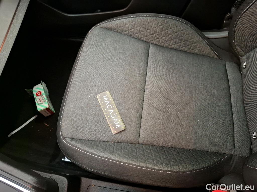  Renault  Captur  II Evolution 1.6 E-TECH Hybrid 145CV BVA6 E6d #15