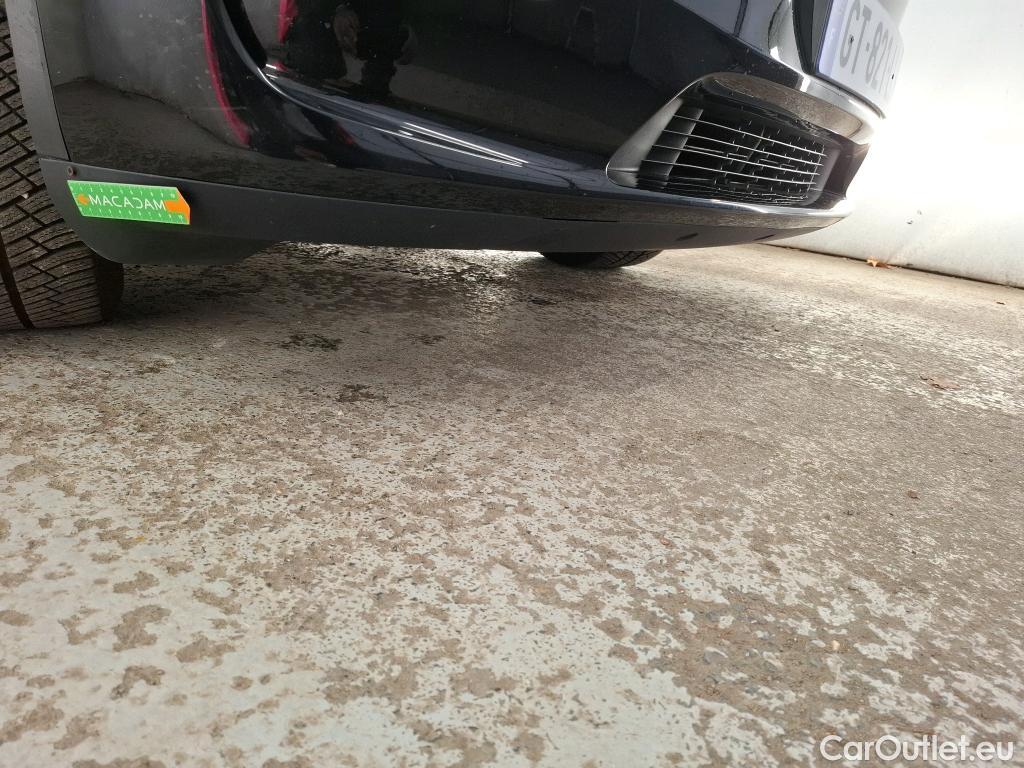  Tesla  Model Y TESLA  / 2020 / 5P / SUV Grande Autonomie Dual-Motor AWD #3