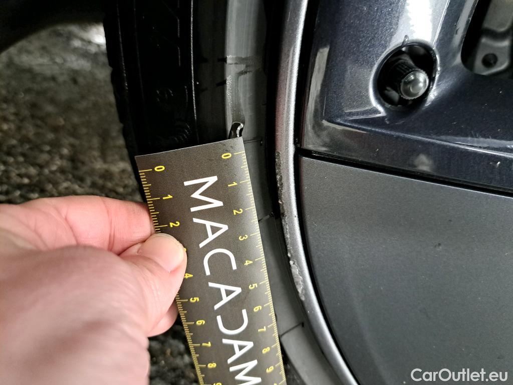  Tesla  Model 3 TESLA   2018 4P  Berline Propulsion #7