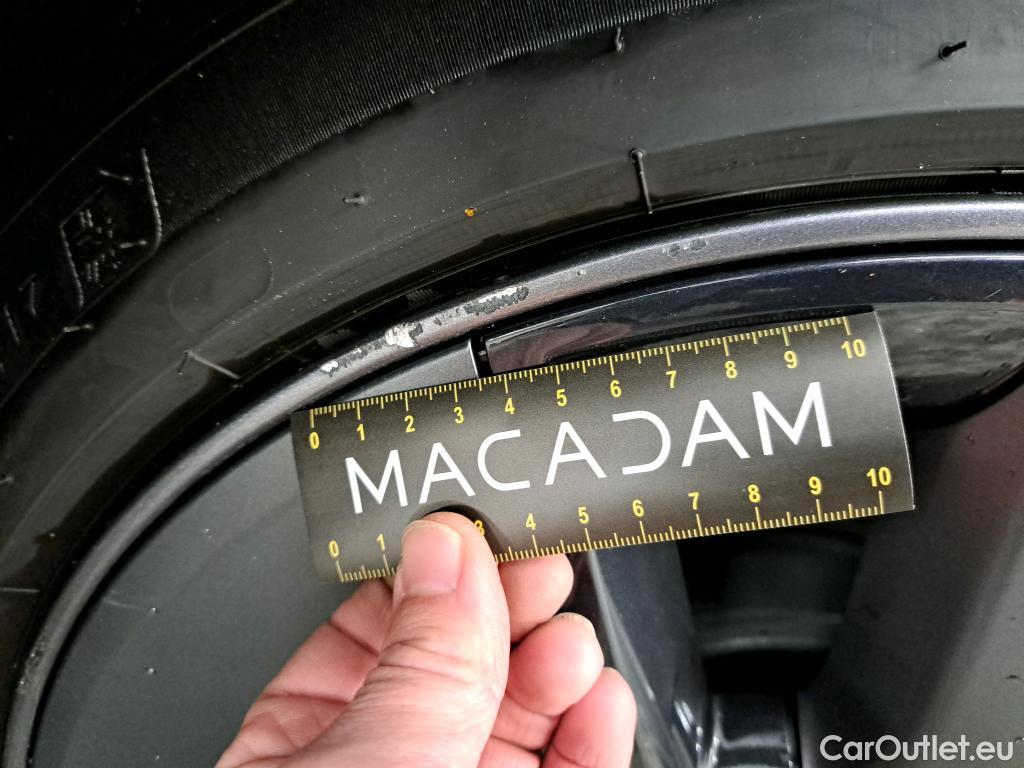  Tesla  Model 3 TESLA   2018 4P  Berline Propulsion #6