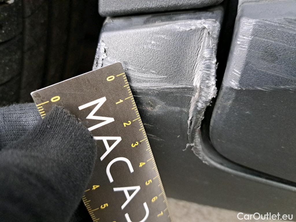  Toyota  C-HR TOYOTA  / 2016 / 5P / SUV 1.8 HYBRIDE 122 DYNAMIC BUSINESS #2