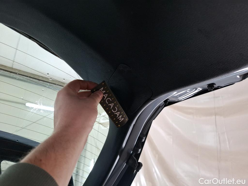  Toyota  C-HR TOYOTA  / 2016 / 5P / SUV 1.8 Hybride 122 Dynamic Business Beyond #13