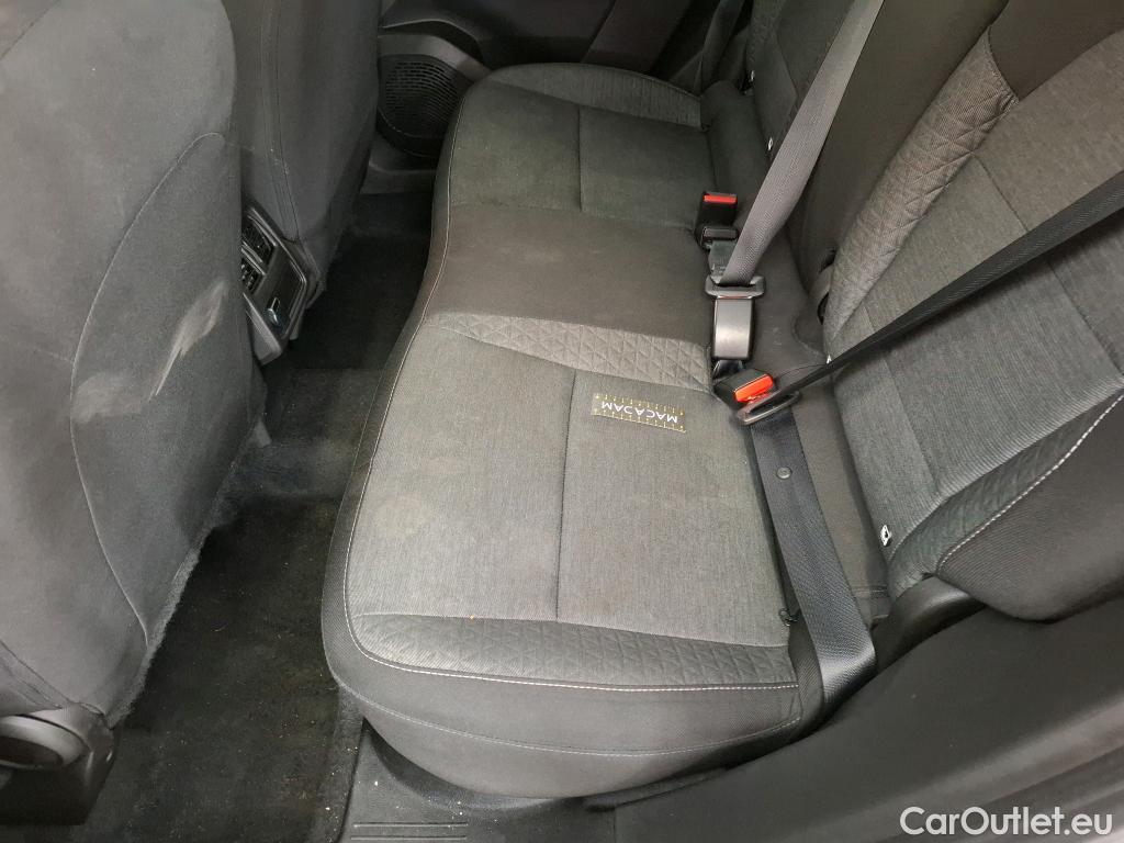  Renault  Captur  II Evolution 1.6 E-TECH Hybrid 145CV BVA6 E6d #17