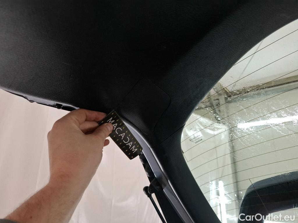  Toyota  C-HR TOYOTA  / 2016 / 5P / SUV 1.8 Hybride 122 Dynamic Business Beyond #16