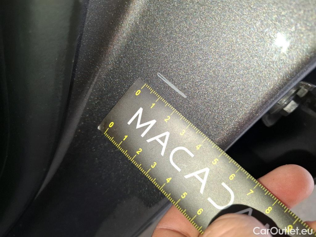  Renault  Captur  II Evolution 1.6 E-TECH Hybrid 145CV BVA6 E6d #8