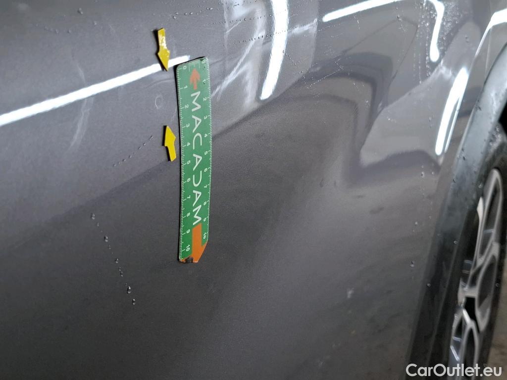  Renault  Captur RENAULT  / 2019 / 5P / SUV Intens E-Tech hybride recharg 160 - 21 #16