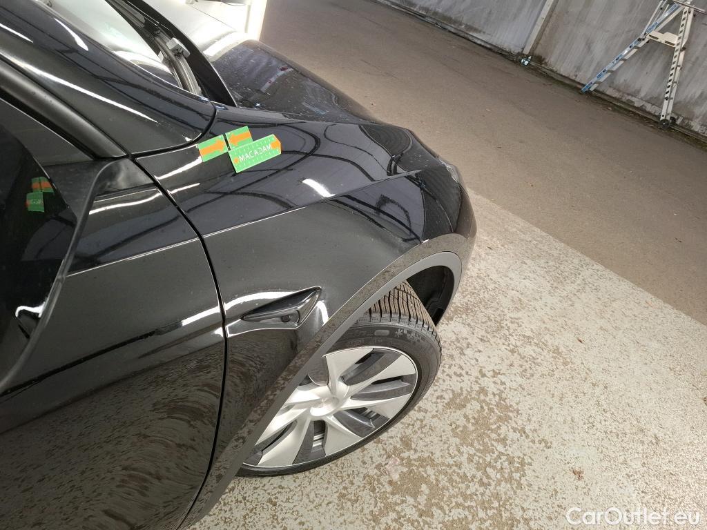  Tesla  Model Y TESLA  / 2020 / 5P / SUV Grande Autonomie Dual-Motor AWD #37