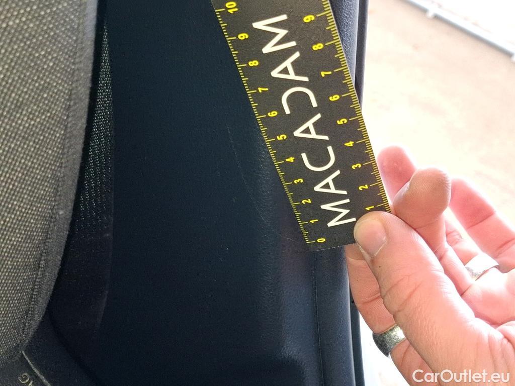  Toyota  Yaris TOYOTA  Hybride Affaires / 2019 / 5P / Berline 1.5 Hybride 116h France Business Affaire #9