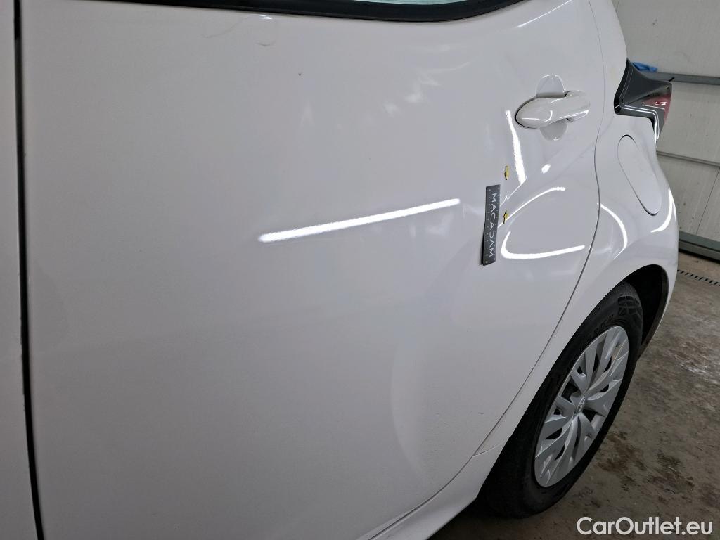  Toyota  Yaris TOYOTA  Hybride Affaires / 2019 / 5P / Berline 1.5 Hybride 116h France Business Affaire #10