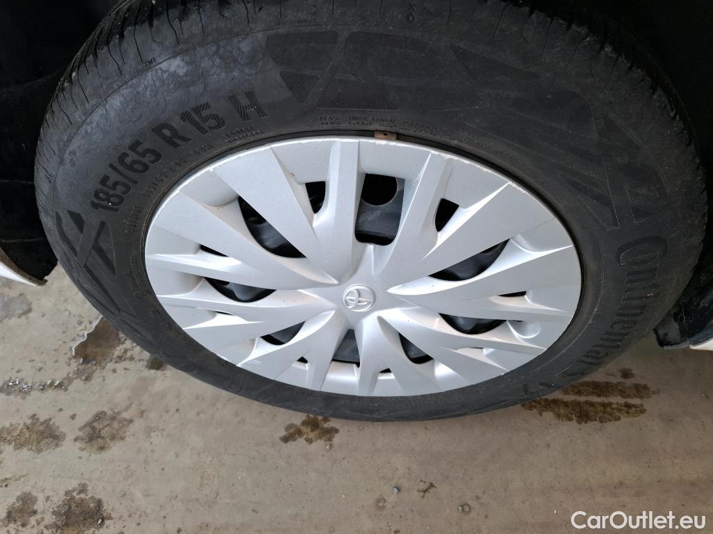  Toyota  Yaris TOYOTA  Hybride Affaires / 2019 / 5P / Berline 1.5 Hybride 116h France Business Affaire #19