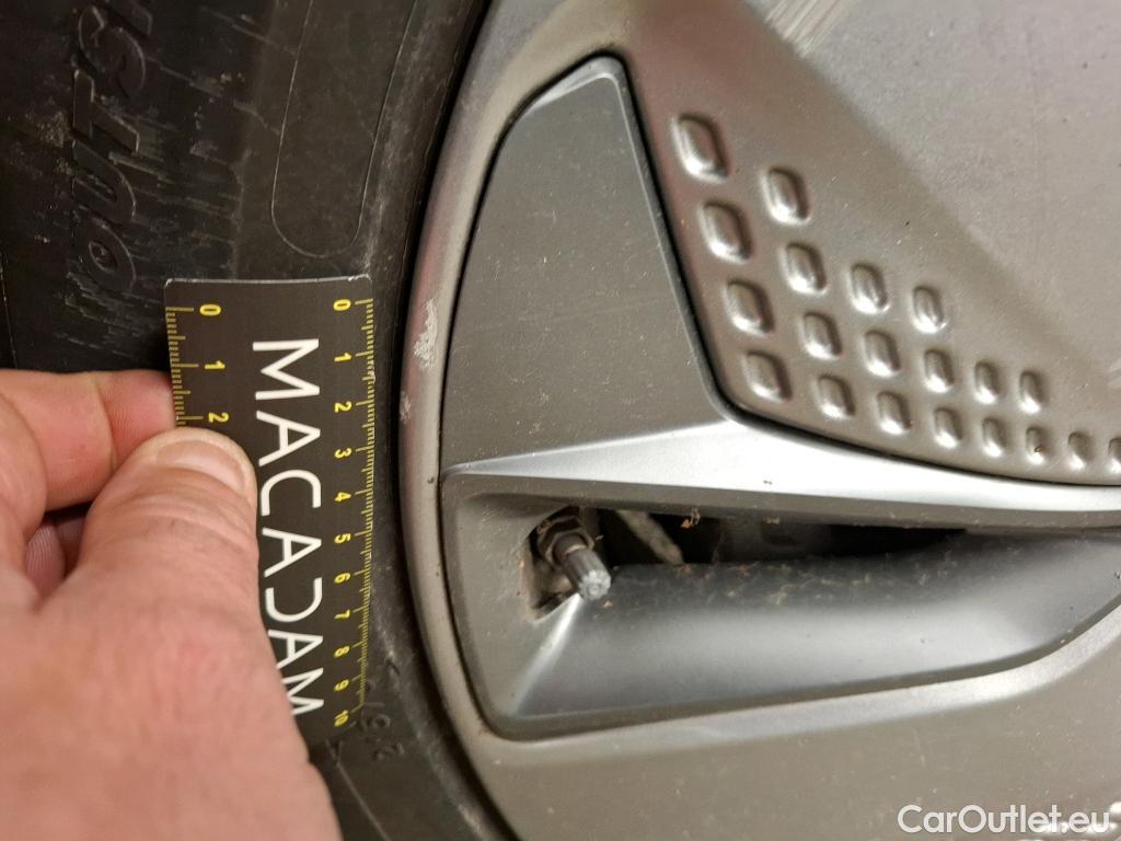  Hyundai  Konna Kona Creative Electrique 2WD 64kWh BVA #13