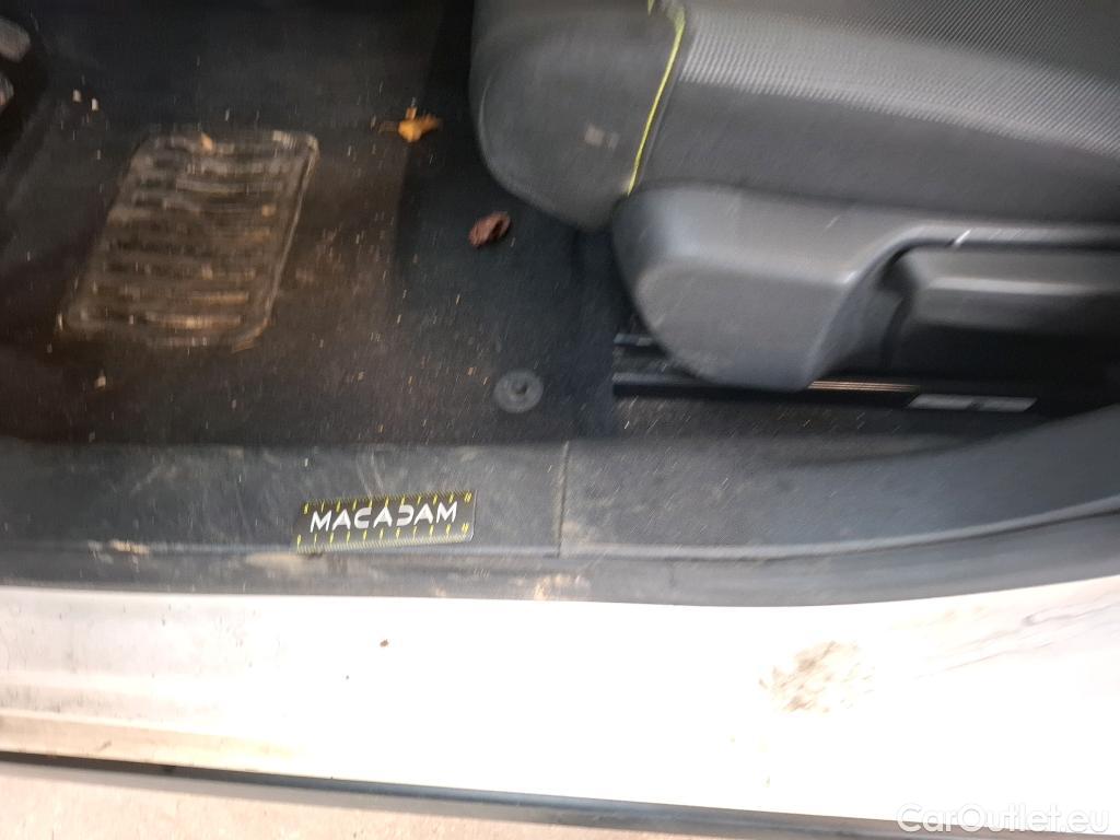  Citroen  C3  Feel Pack 1.5 BlueHDI 100CV BVM5 E6dT #12