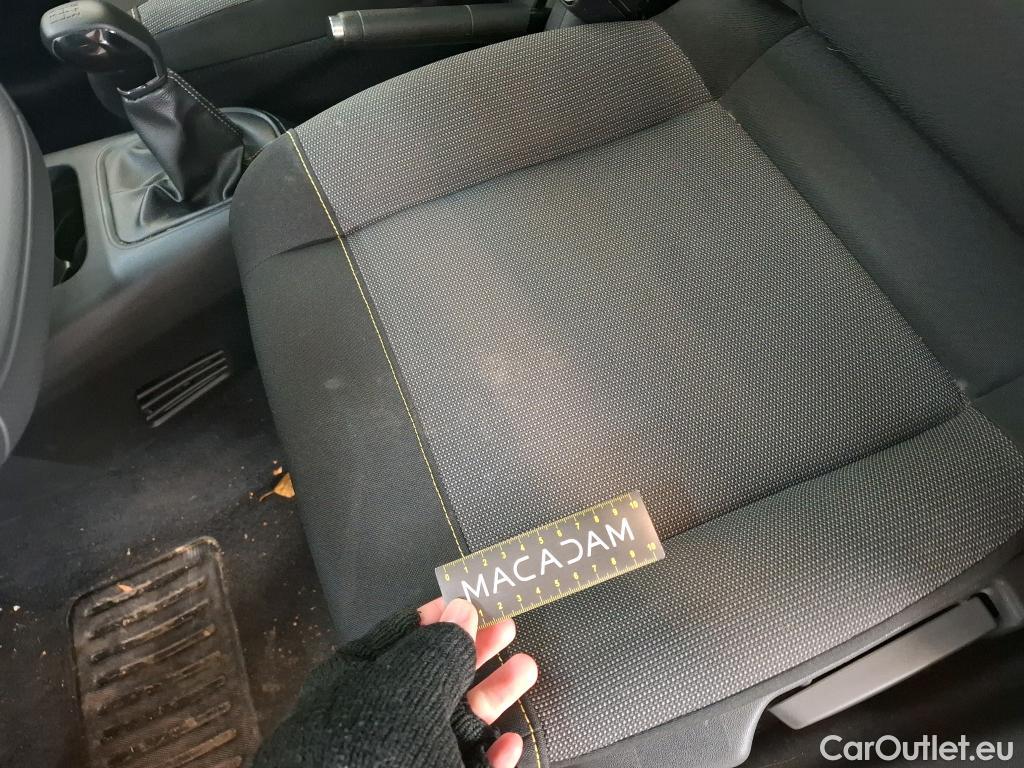  Citroen  C3  Feel Pack 1.5 BlueHDI 100CV BVM5 E6dT #34