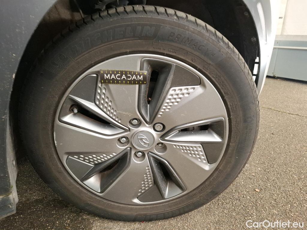  Hyundai  Konna Kona Creative Electrique 2WD 64kWh BVA #26