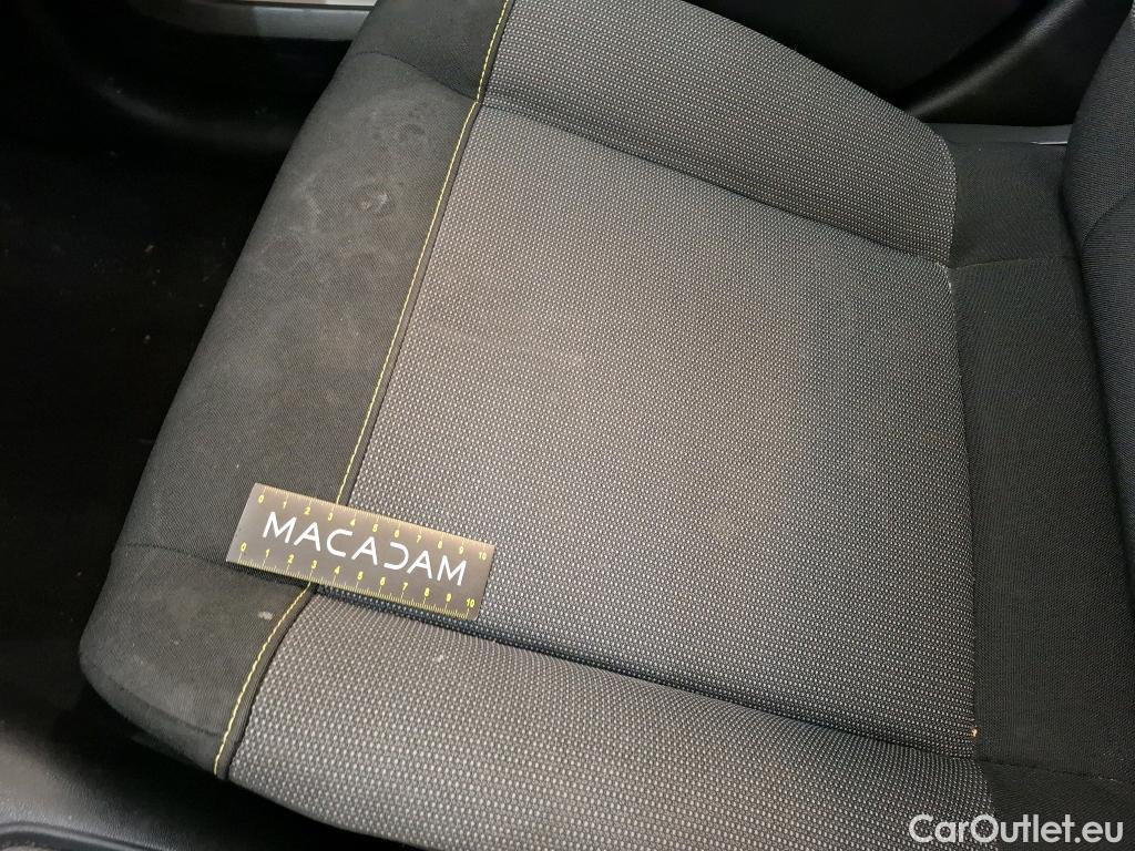  Citroen  C3  Feel Pack 1.5 BlueHDI 100CV BVM5 E6dT #33