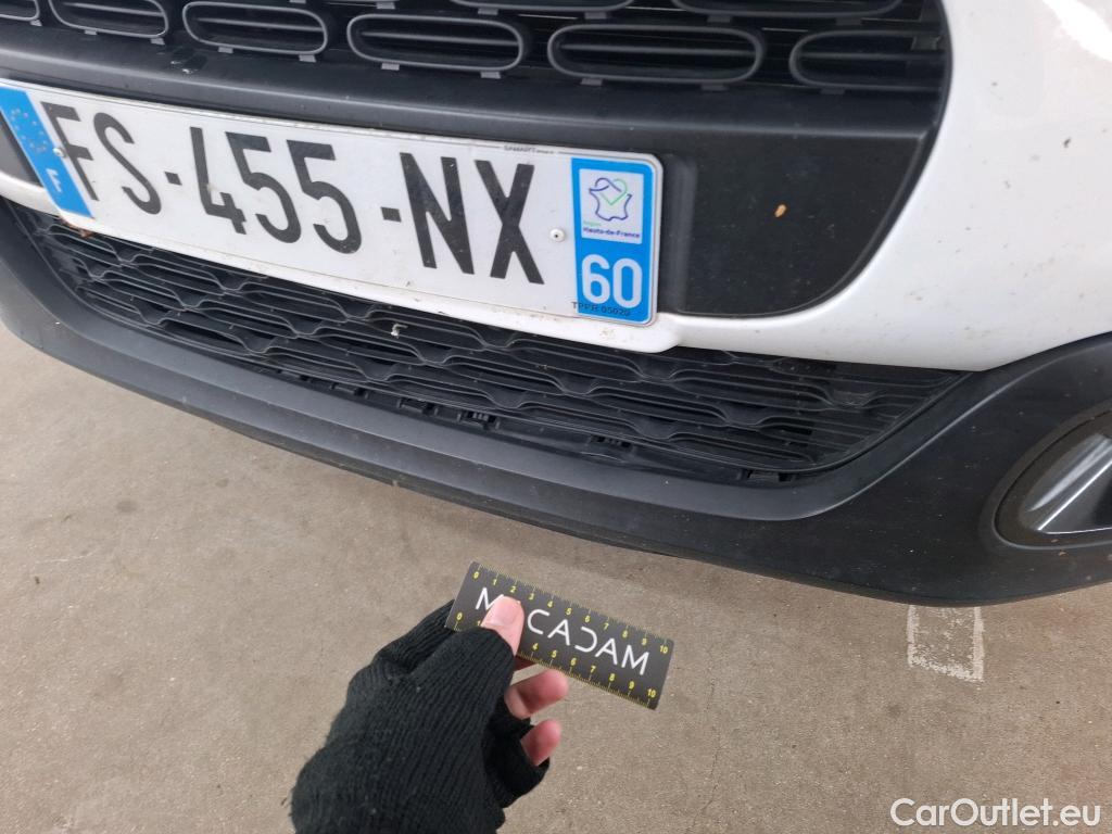  Citroen  C3  Feel Pack 1.5 BlueHDI 100CV BVM5 E6dT #5