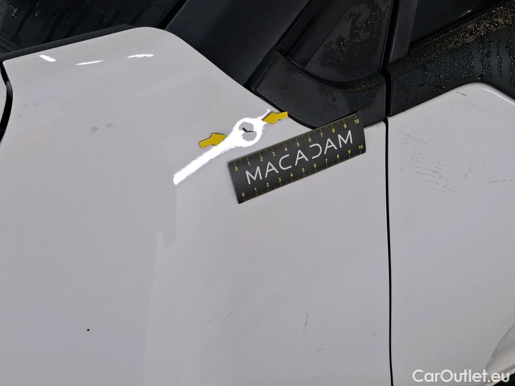  Citroen  C3  Feel Pack 1.5 BlueHDI 100CV BVM5 E6dT #4