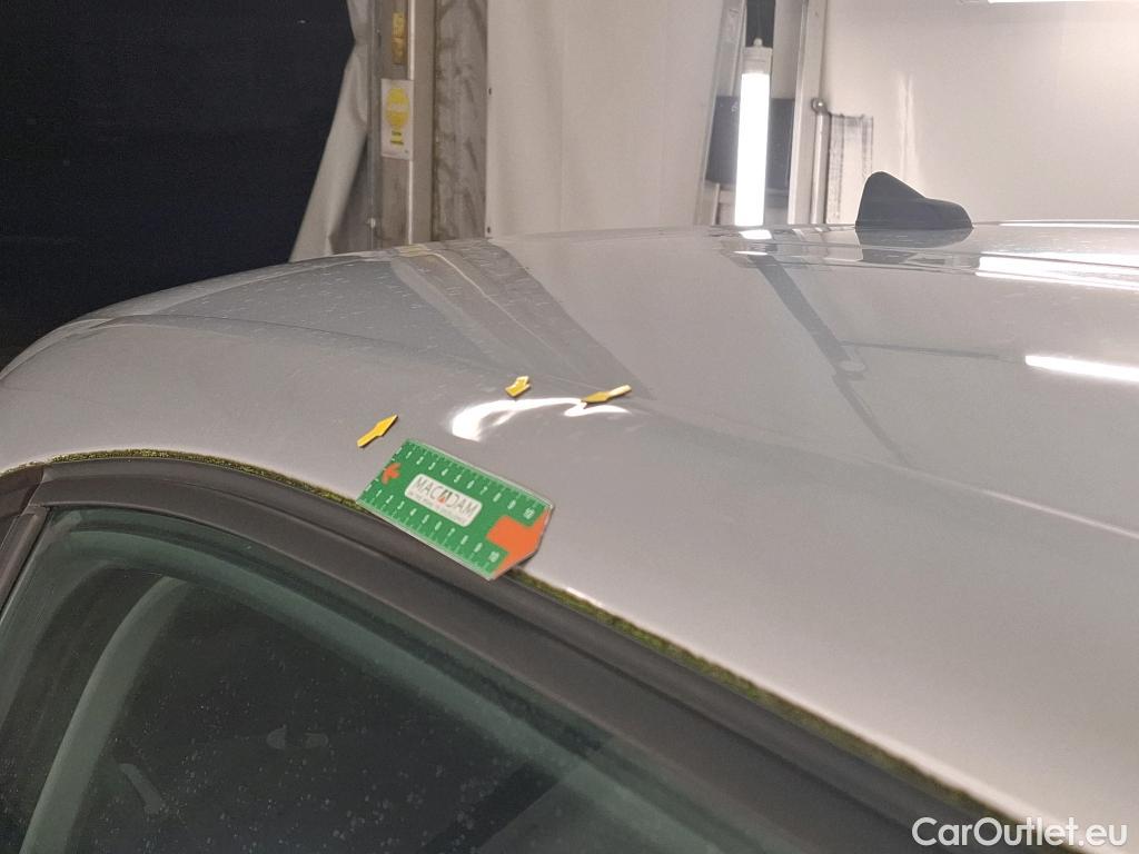  Citroen  C3  Feel Business 1.6 BlueHDi 100CV BVM5 E6 #9