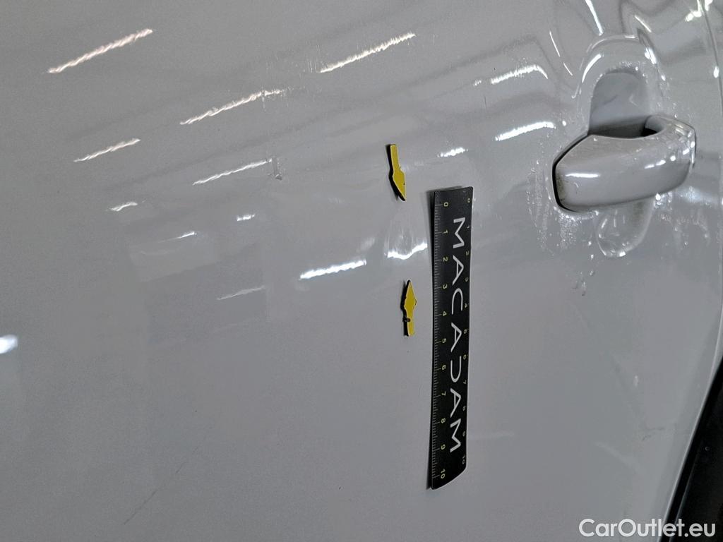  Citroen  C3  Feel Pack 1.5 BlueHDI 100CV BVM5 E6dT #27