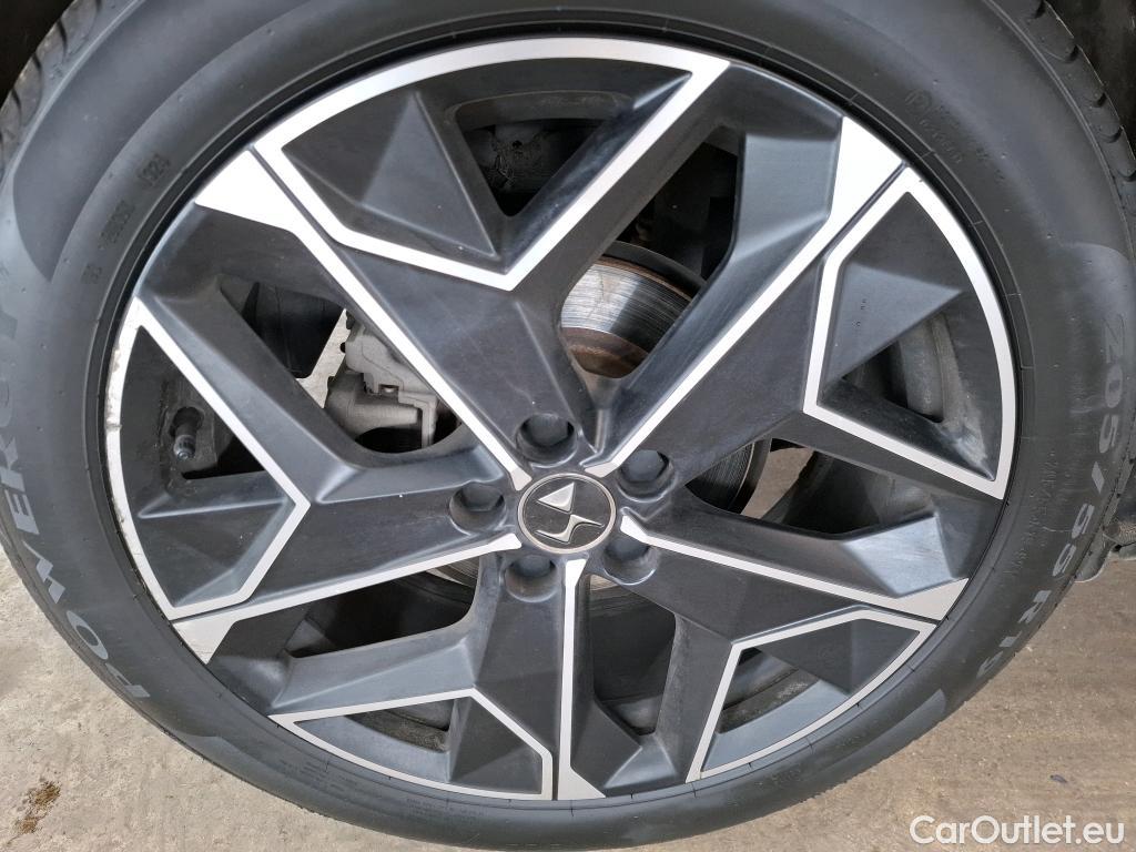  DS  DS4 4 Cross Rivoli 1.5 BlueHDi 130CV BVA8 E6d #35