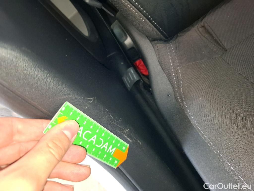  Citroen  C3  Société Feel 1.5 BlueHDI 100CV BVM6 E6d #6