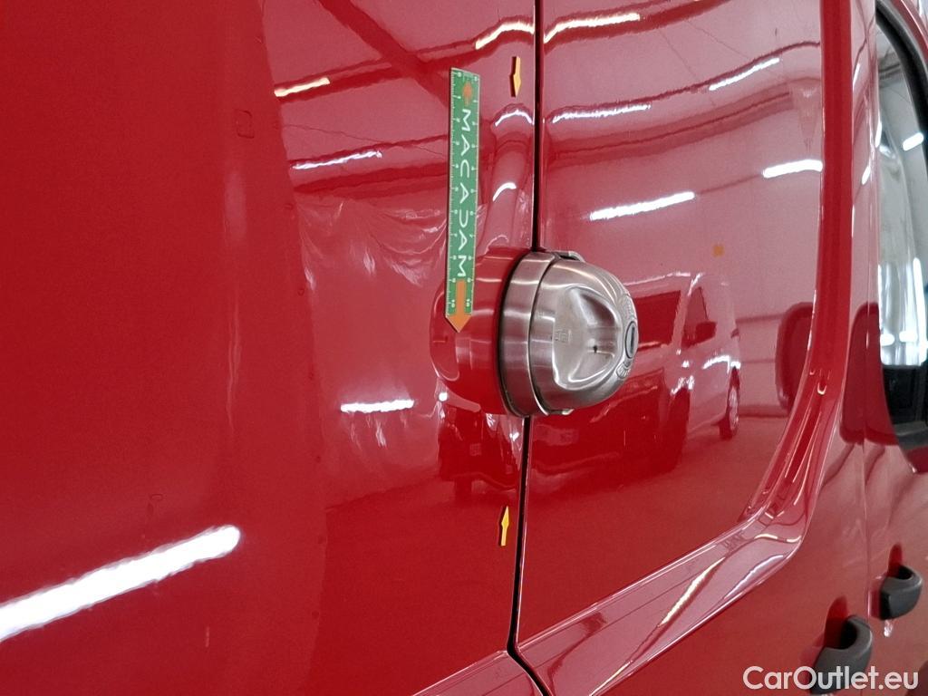  Citroen  Berlingo  Fourgon Driver M 650 1.5 BlueHDi 130CV BVA8 E6dT #4