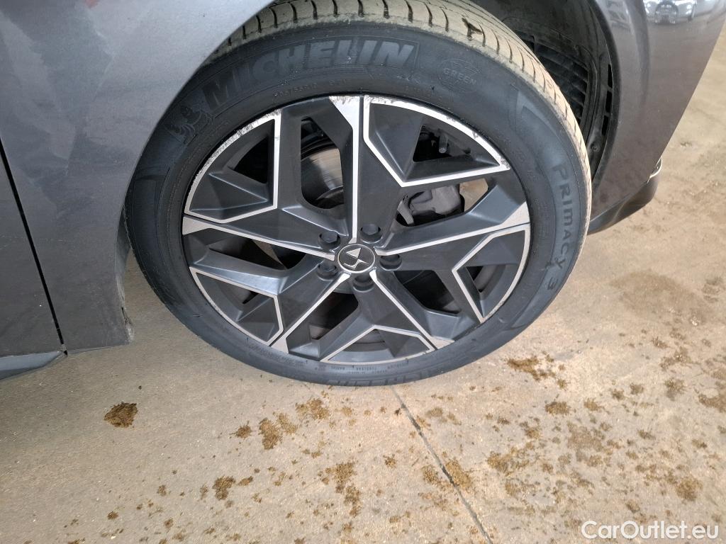  DS  DS4 4 Cross Rivoli 1.5 BlueHDi 130CV BVA8 E6d #14