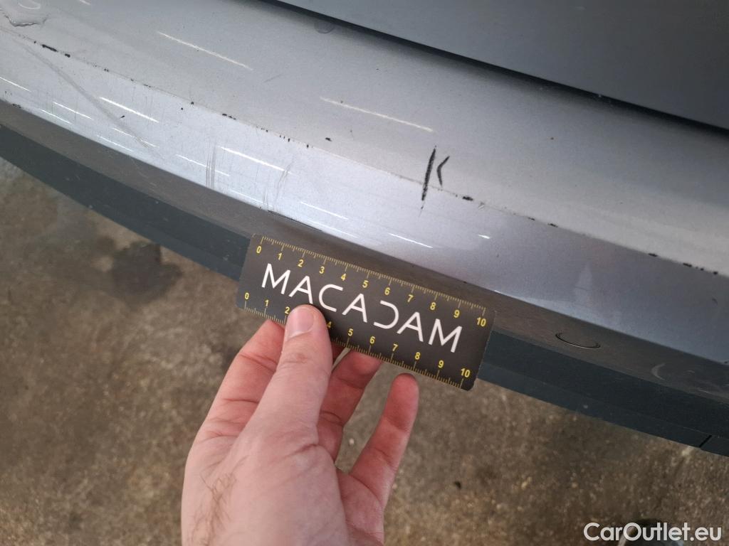  Audi  Q3 AUDI  / 2018 / 5P / SUV 1.5 35 TFSI 150 S TRONIC BUSINESS LINE #8