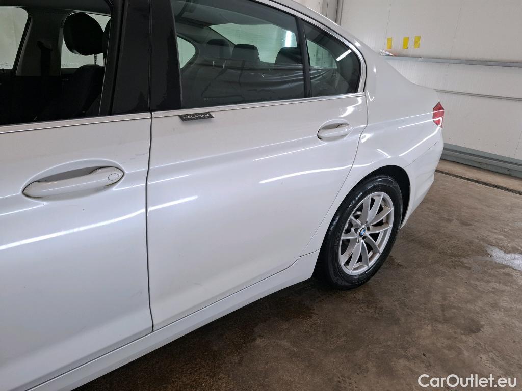  Bmw  Serie 5 Série 5 Berline 518d Lounge 2.0 150CV BVA8 E6dT #26