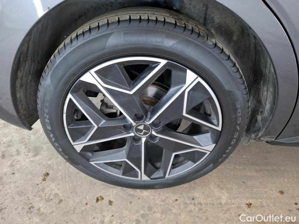  DS  DS4 4 Cross Rivoli 1.5 BlueHDi 130CV BVA8 E6d #34