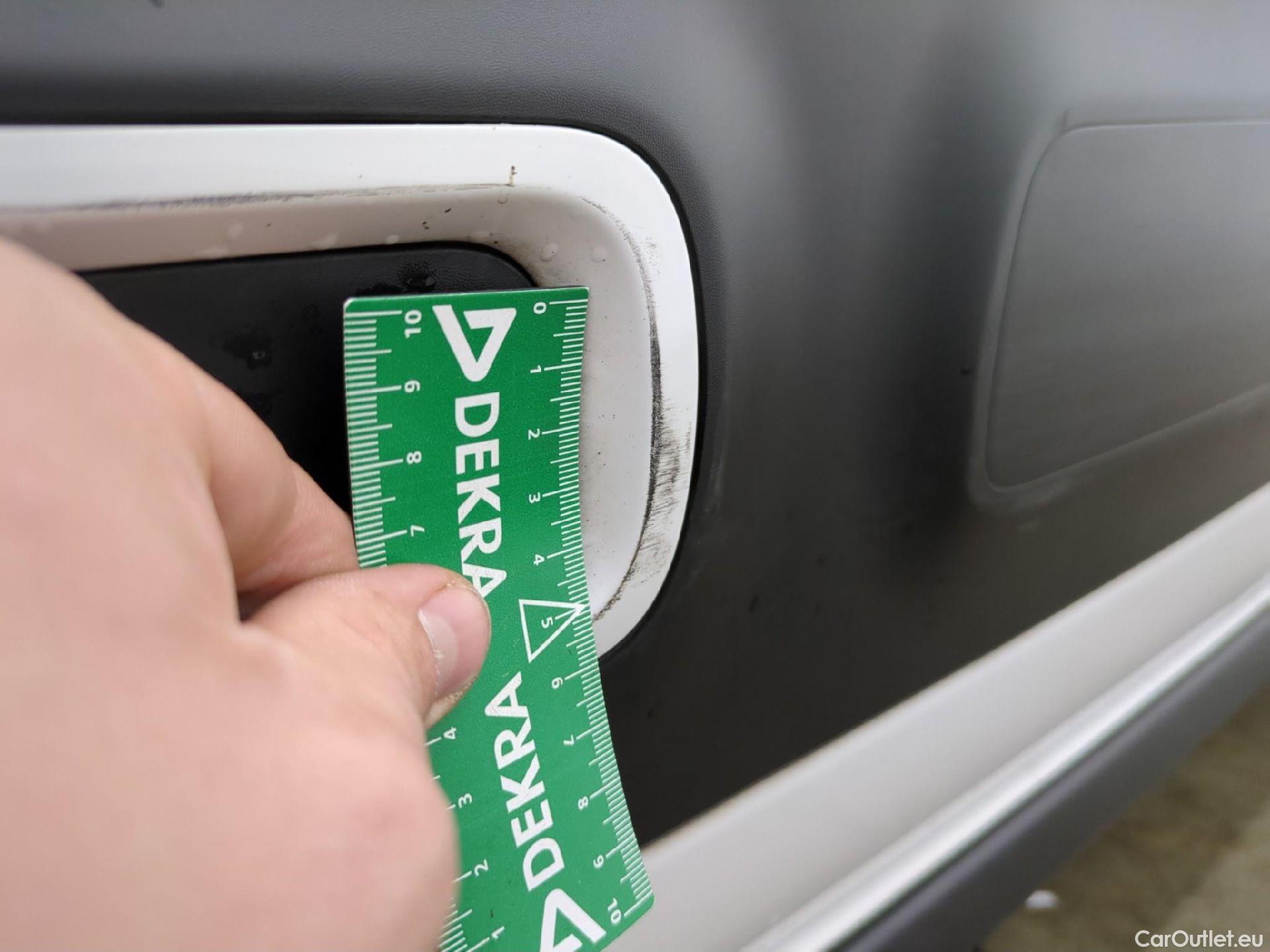  Citroen  C3 CITROEN  Société / 2020 / 5P / Berline / VU PureTech 83 S&S BVM Feel Nav #22