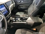  Volvo  XC60 VOLVO  / 2021 / 5P / SUV T6 PLUG-IN AWD AUTO RECHARGE INS. EXP #122