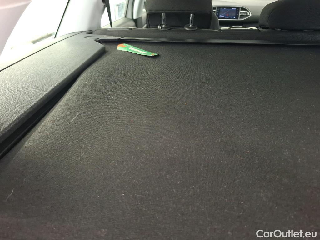  Peugeot  308  SW Active Business 1.5 HDi 130CV BVA8 E6d #8