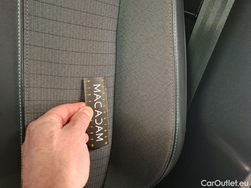  Peugeot  2008  Allure Business 1.2 PureTech 130CV BVM6 E6d #12